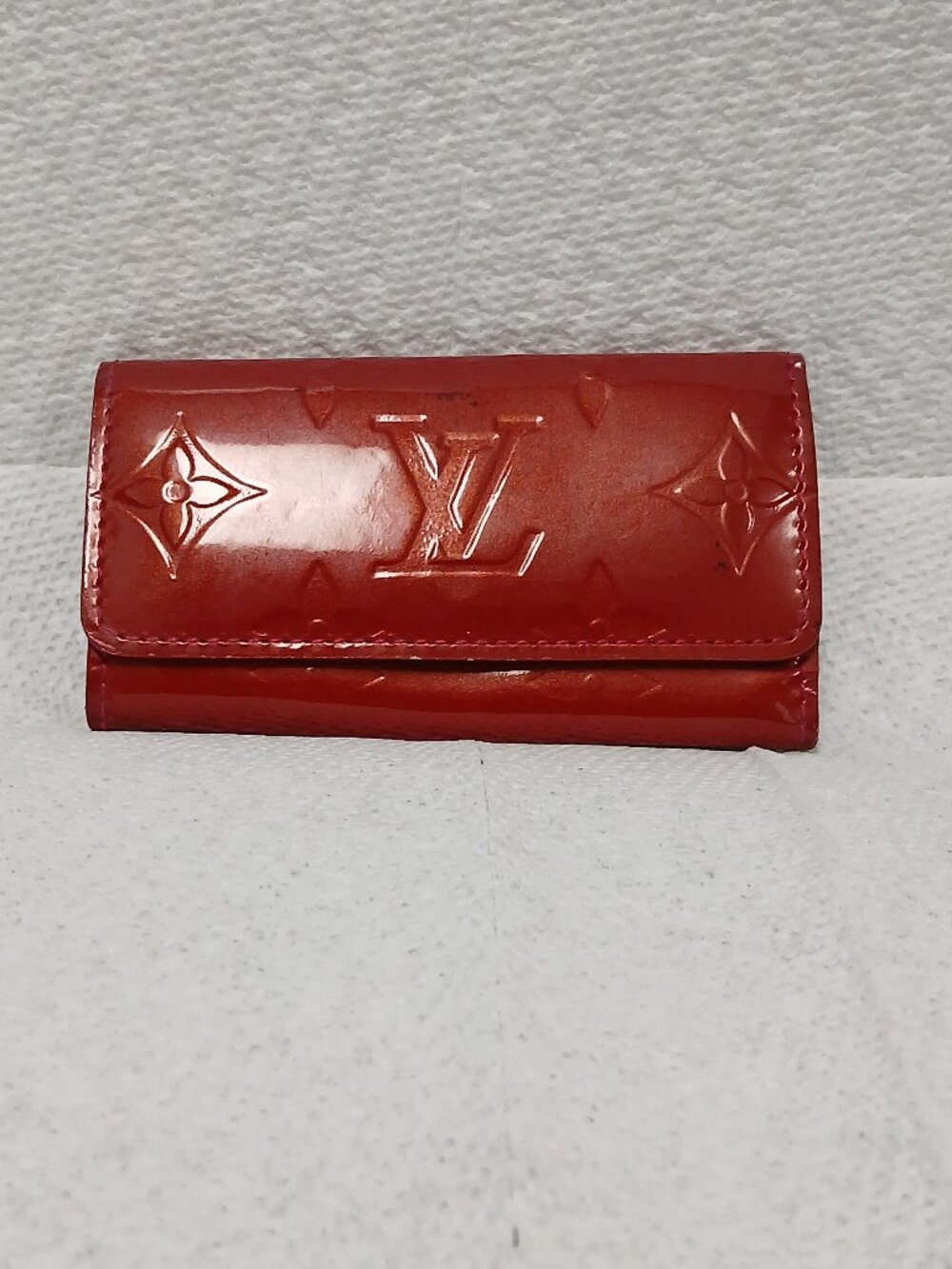 Louis Vuitton 4-Key Case, Vernis Red, Multicles 4